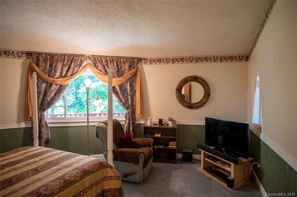 65 Panorama Drive Asheville NC 28806