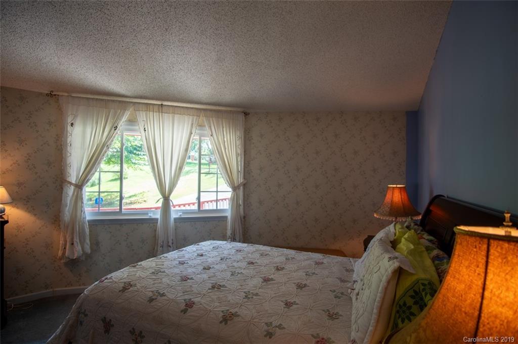 65 Panorama Drive Asheville NC 28806