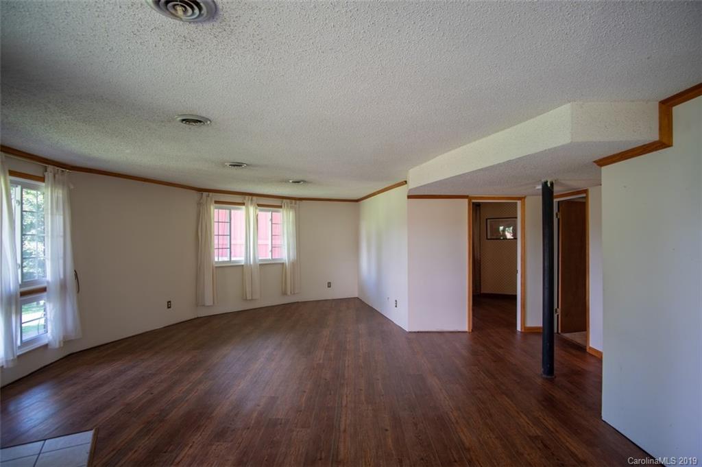 65 Panorama Drive Asheville NC 28806