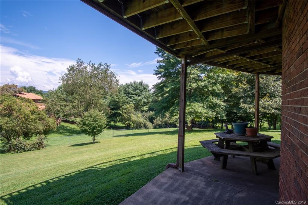 65 Panorama Drive Asheville NC 28806