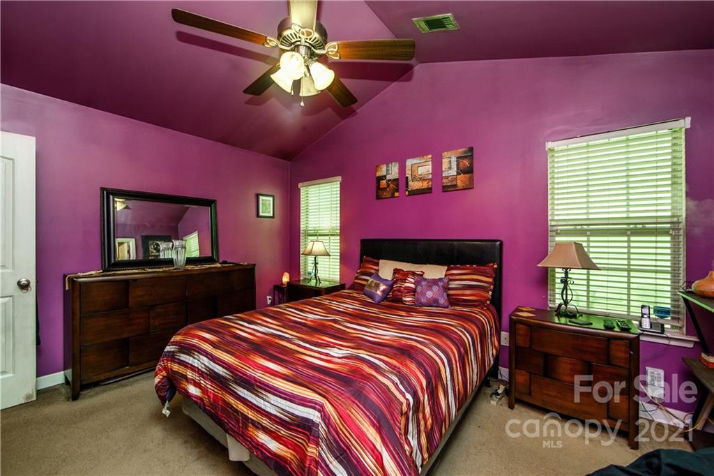 5117 Magnasco Lane Charlotte NC 28208