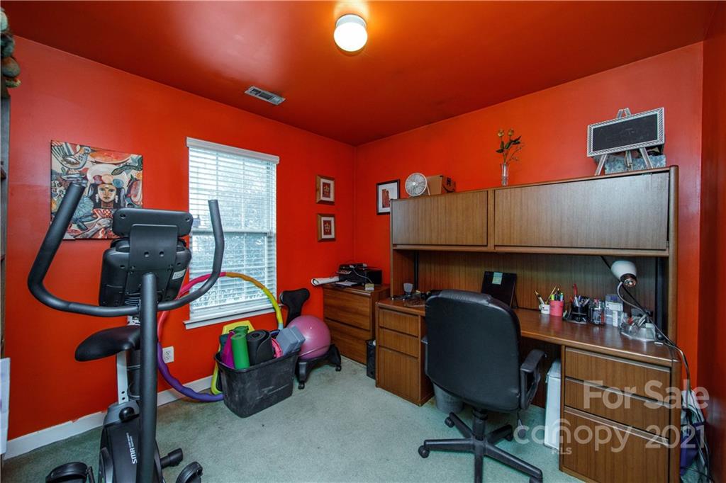 5117 Magnasco Lane Charlotte NC 28208