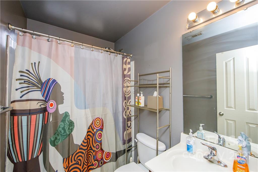 5117 Magnasco Lane Charlotte NC 28208