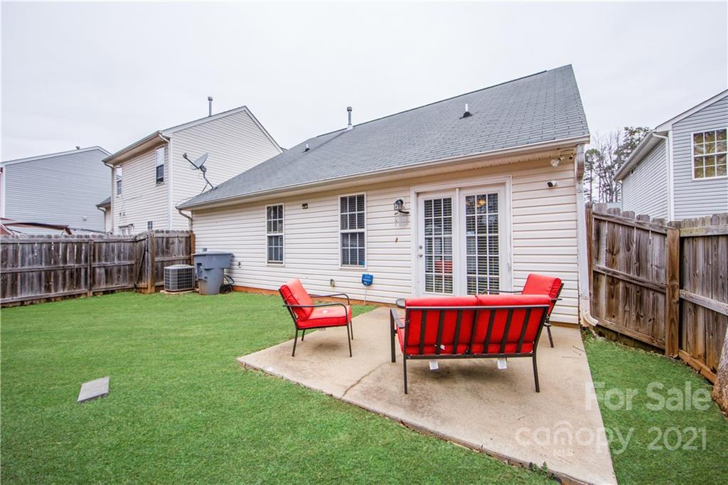 5117 Magnasco Lane Charlotte NC 28208