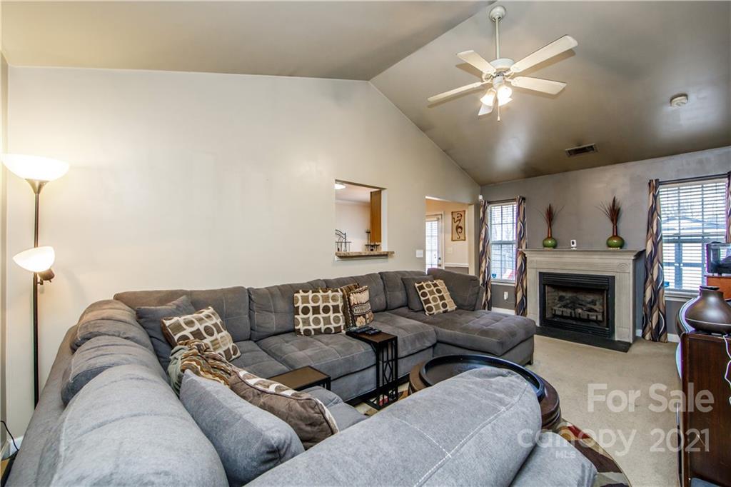 5117 Magnasco Lane Charlotte NC 28208