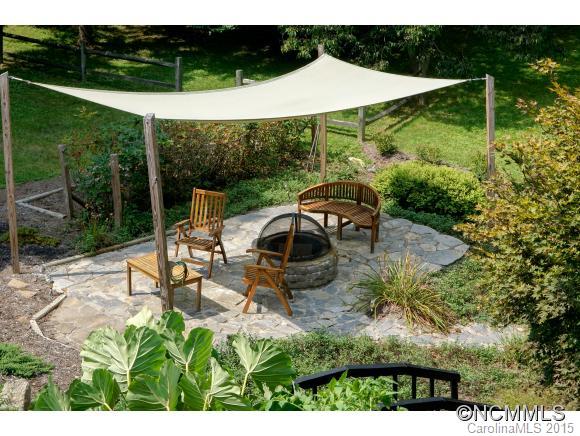 14 Zachary Ridge Road Asheville NC 28804