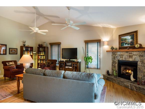 14 Zachary Ridge Road Asheville NC 28804