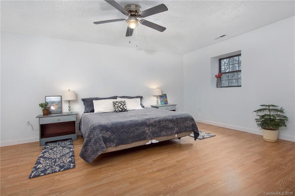 213 Edgar Street Asheville NC 28806