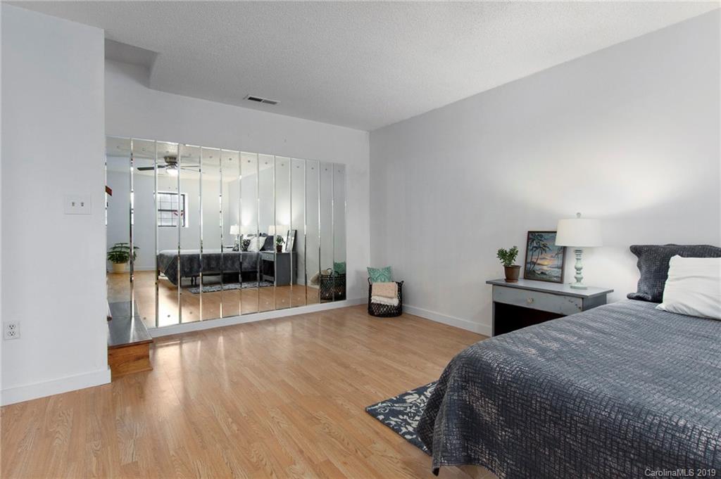 213 Edgar Street Asheville NC 28806