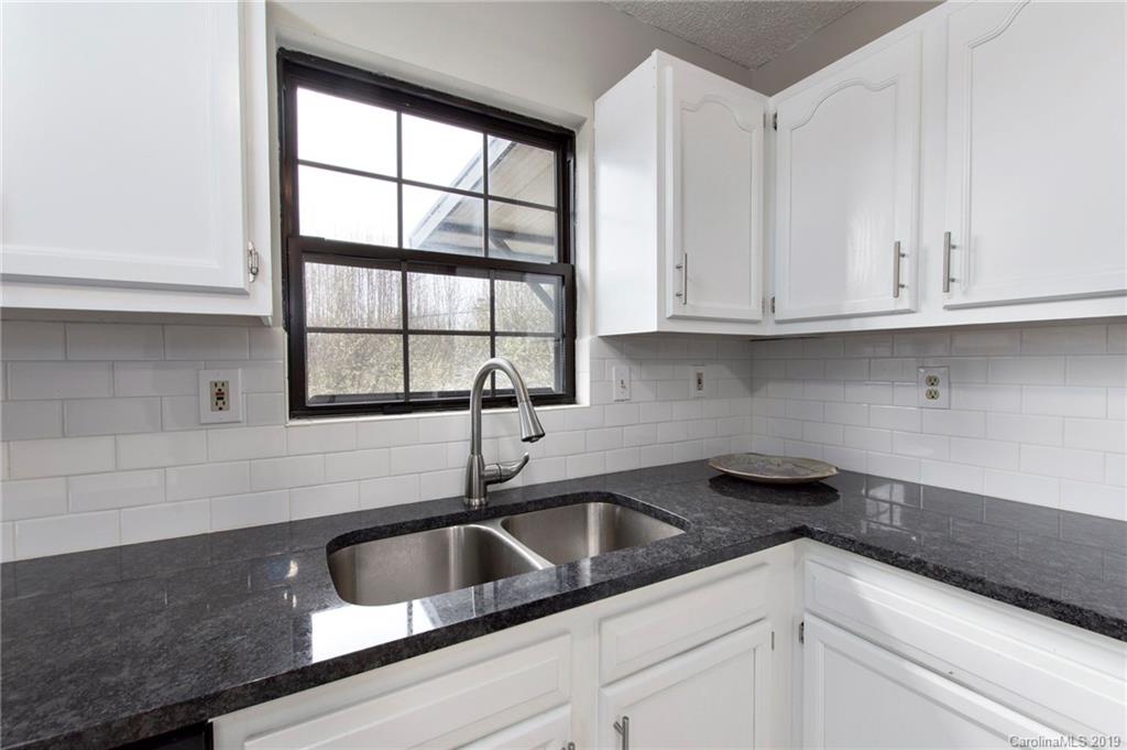 213 Edgar Street Asheville NC 28806
