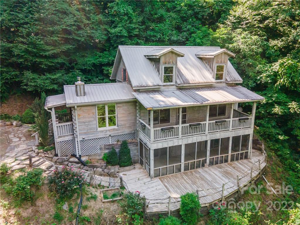530 Bee Branch Road Bryson City NC 28713