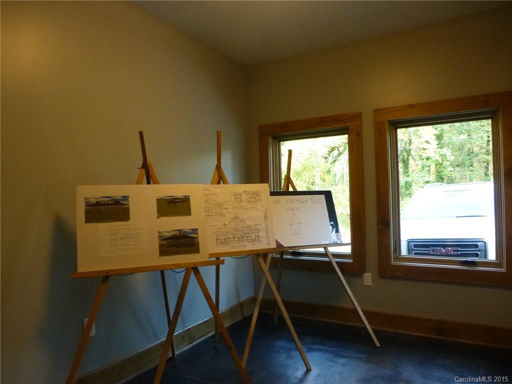 59 Gash Farm Road Asheville NC 28805