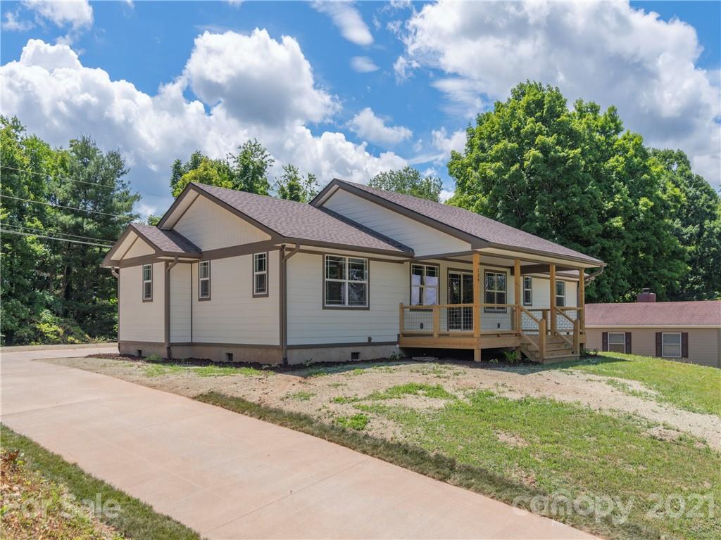 139 Reservoir Drive Waynesville NC 28786