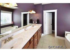 210 Nut Hatch Loop Arden NC 28704