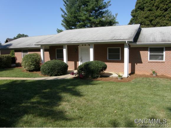 8 Reeves Street Weaverville NC 28787