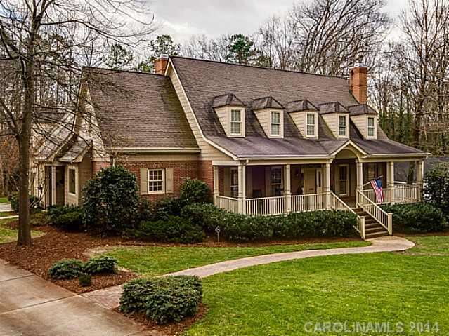 1009 Greentree Drive Charlotte NC 28211