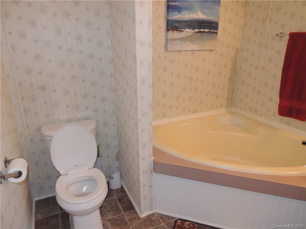 233 Fountain Way Swannanoa NC 28778