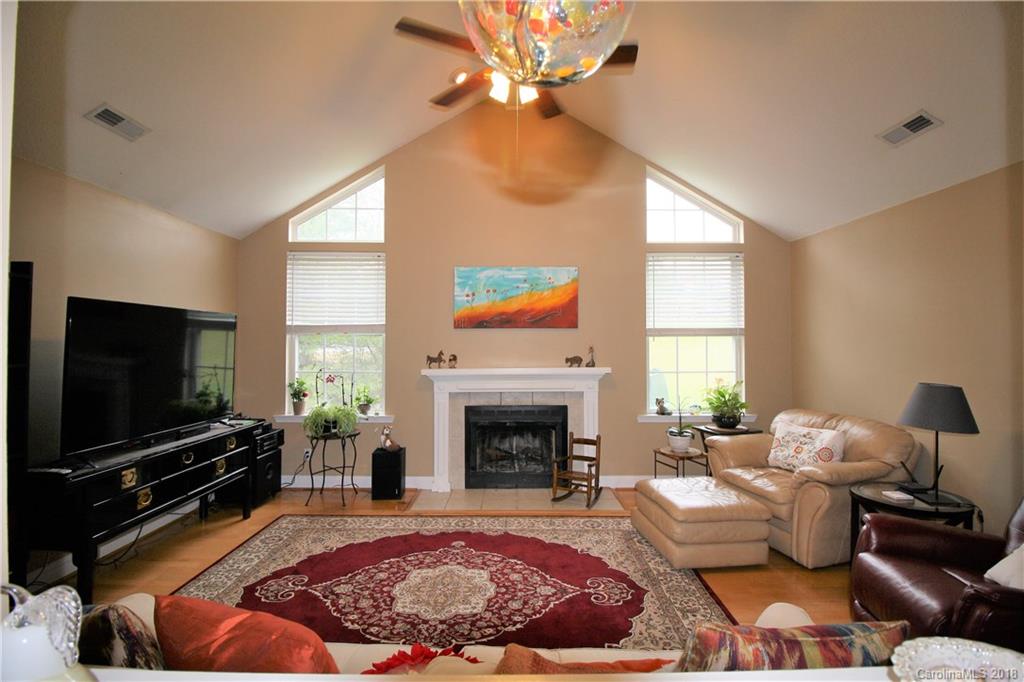 67 Pinerose Drive Weaverville NC 28787