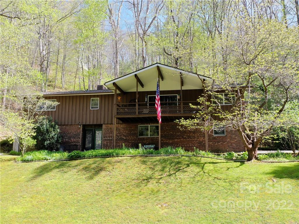 475 Pinewood Drive Waynesville NC 28786