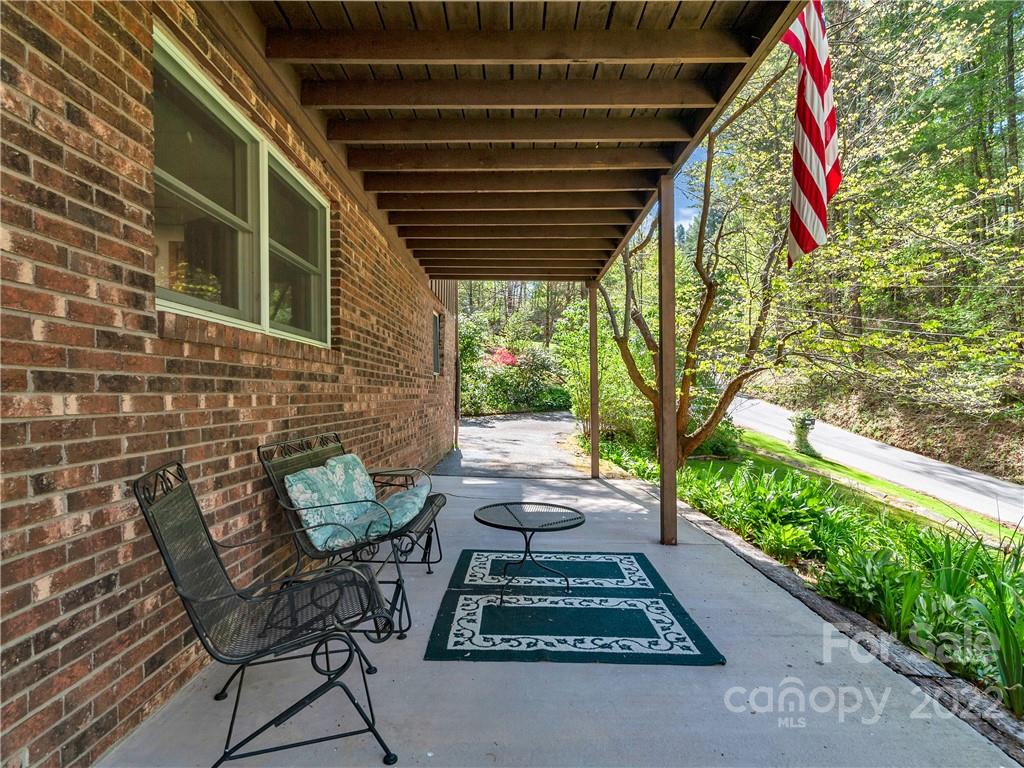475 Pinewood Drive Waynesville NC 28786