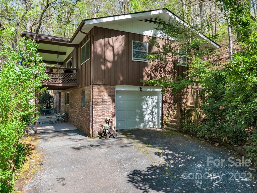 475 Pinewood Drive Waynesville NC 28786