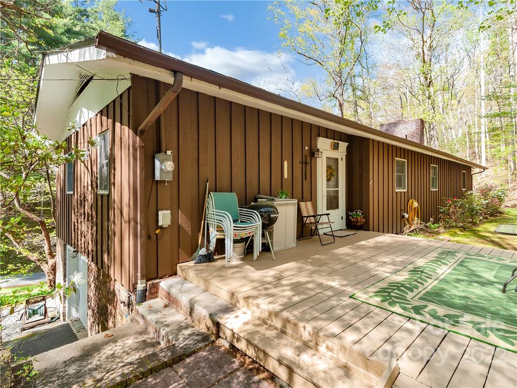 475 Pinewood Drive Waynesville NC 28786