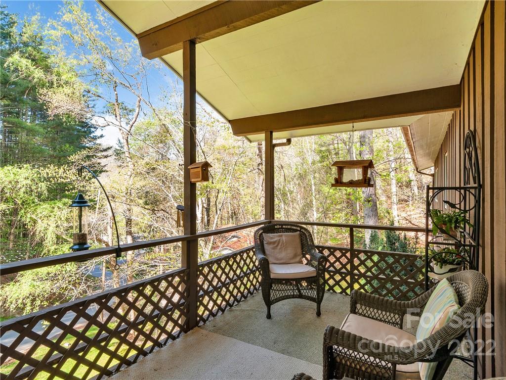 475 Pinewood Drive Waynesville NC 28786