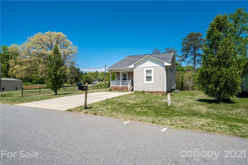 3368 Treadwell Lane Newton NC 28658