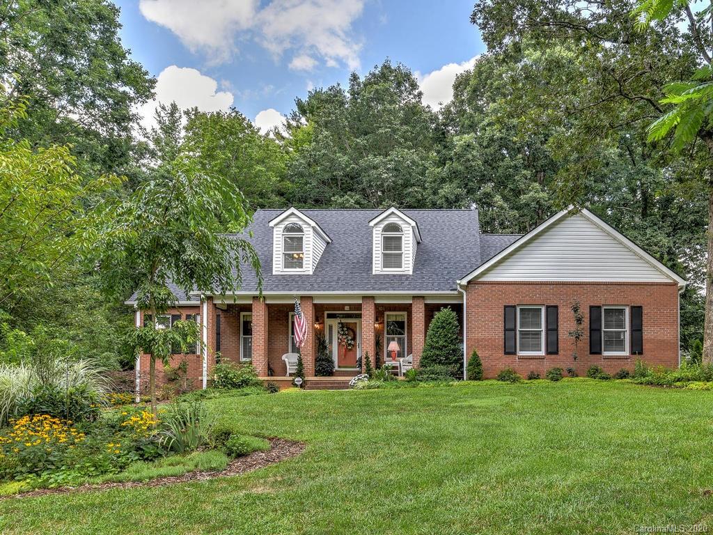 34 Forest Knoll Drive Weaverville NC 28787