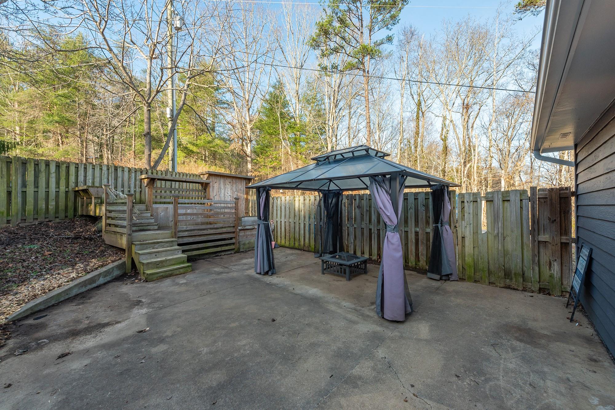 660 Buckeye Cove Road Swannanoa NC 28778