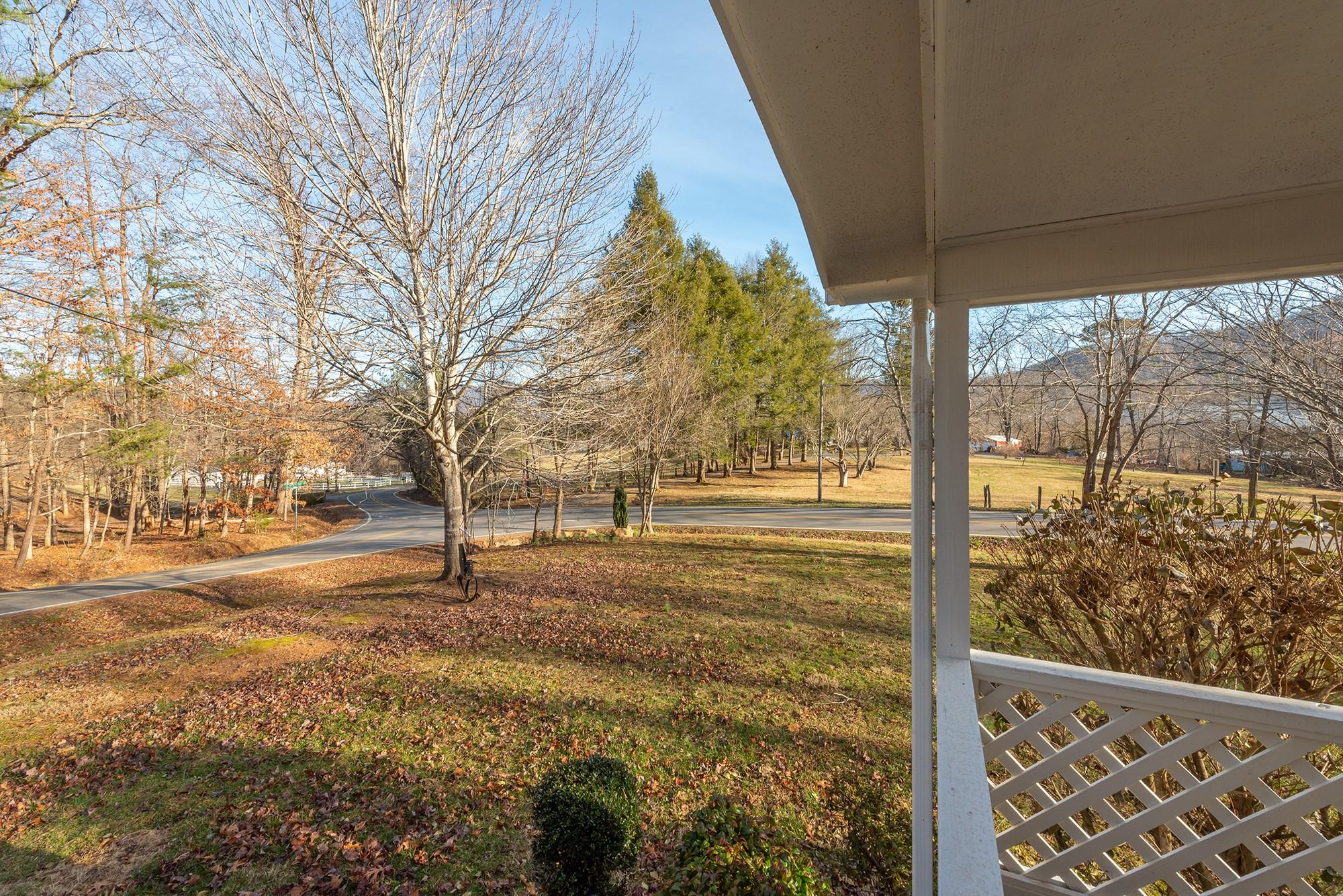 660 Buckeye Cove Road Swannanoa NC 28778