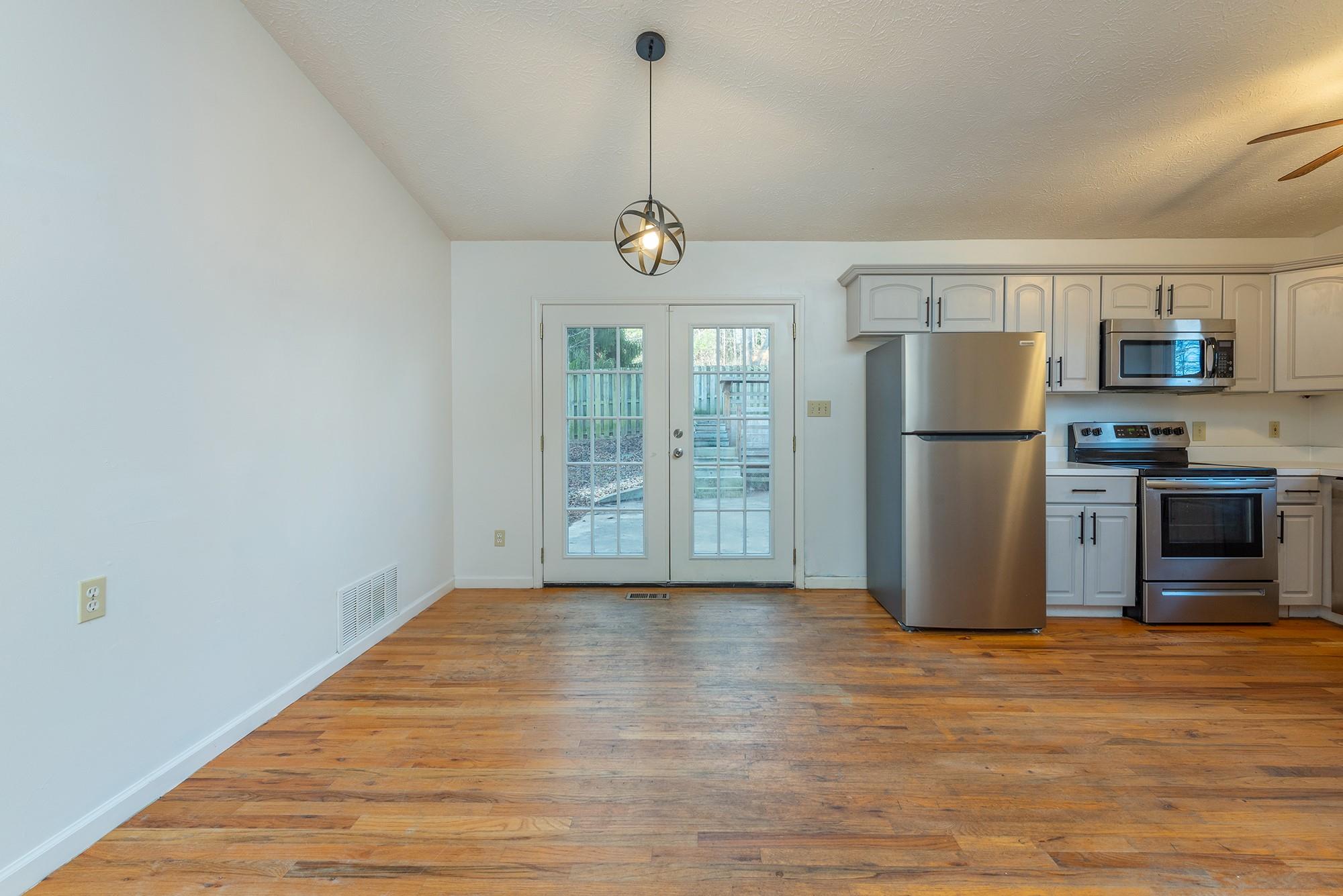 660 Buckeye Cove Road Swannanoa NC 28778