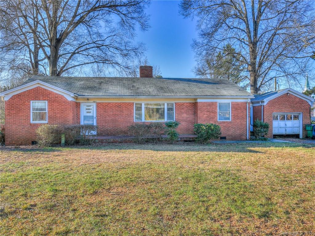 2001 Mineral Springs Road Charlotte NC 28262