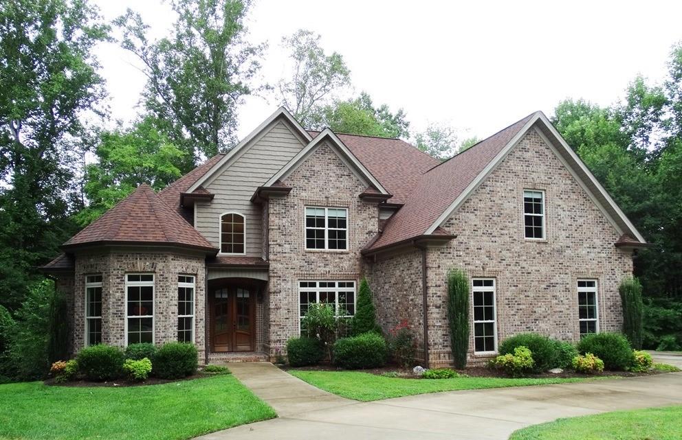 4041 2nd Street Nw Hickory NC 28601