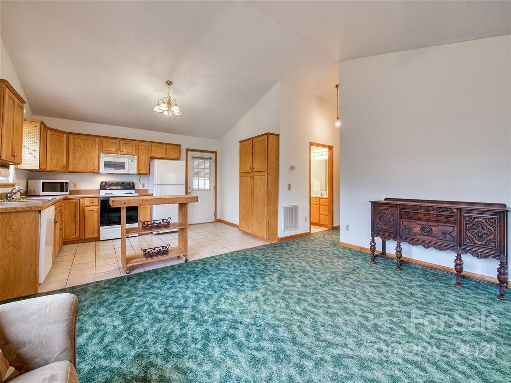 32 Cedarwood Drive Waynesville NC 28785