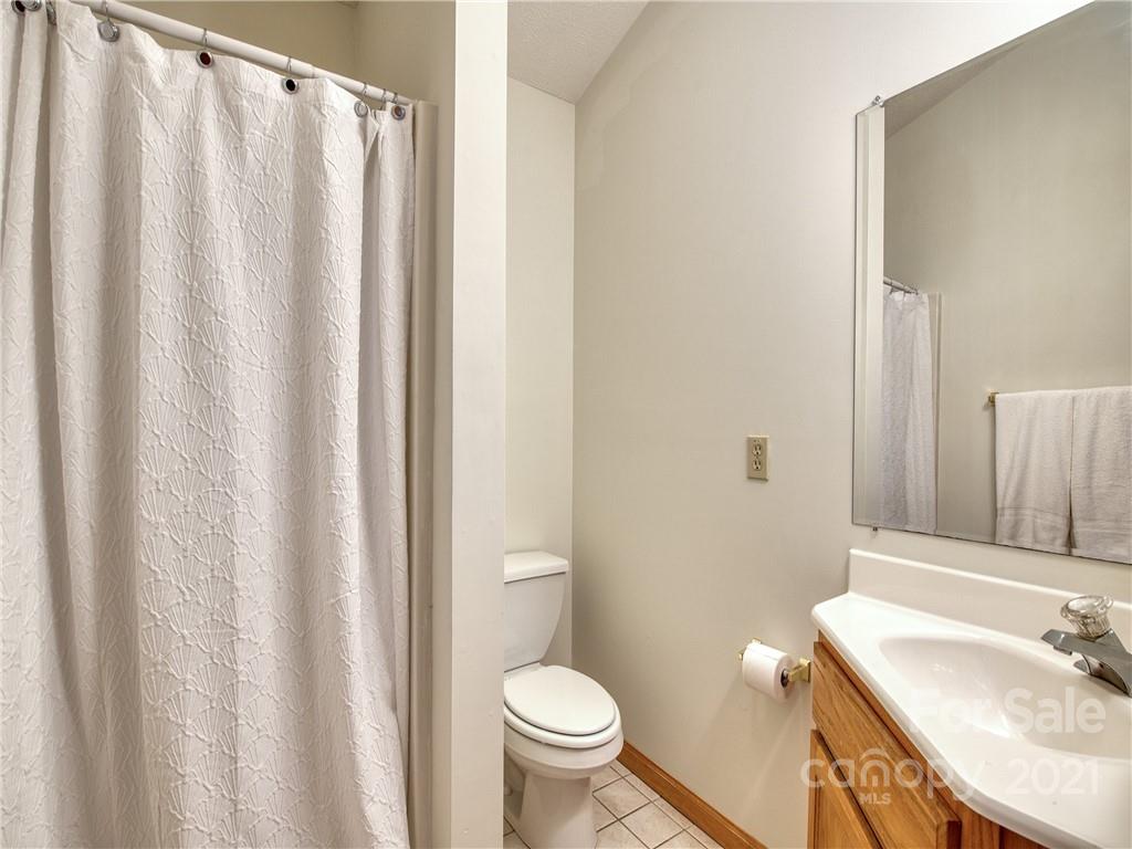 32 Cedarwood Drive Waynesville NC 28785