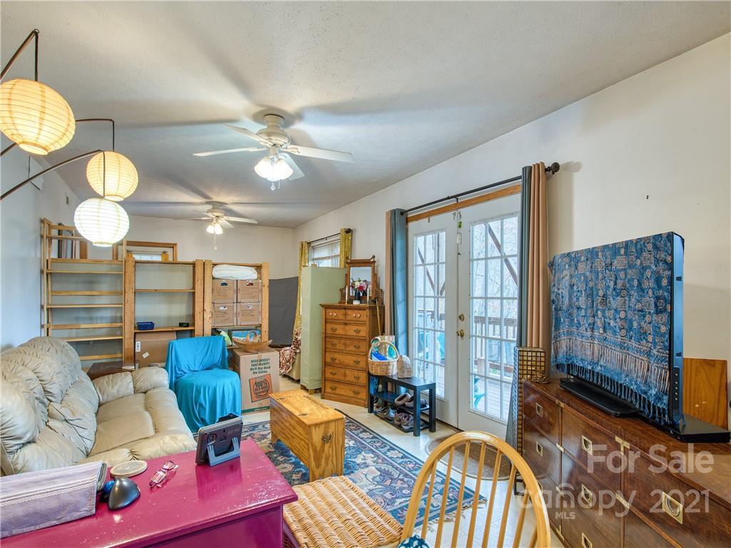 32 Cedarwood Drive Waynesville NC 28785