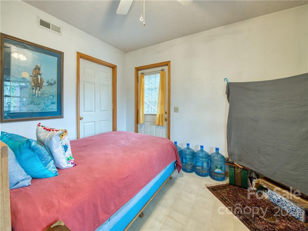 32 Cedarwood Drive Waynesville NC 28785