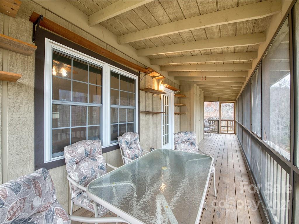 32 Cedarwood Drive Waynesville NC 28785