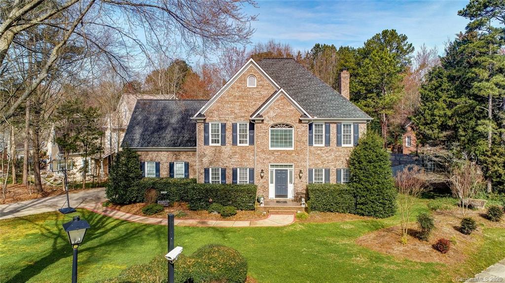 15600 Woodland Ridge Lane Charlotte NC 28278