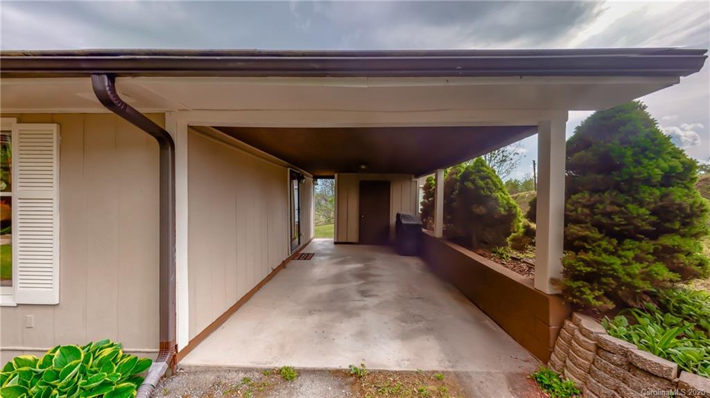 1057 Skyway Drive Marshall NC 28753