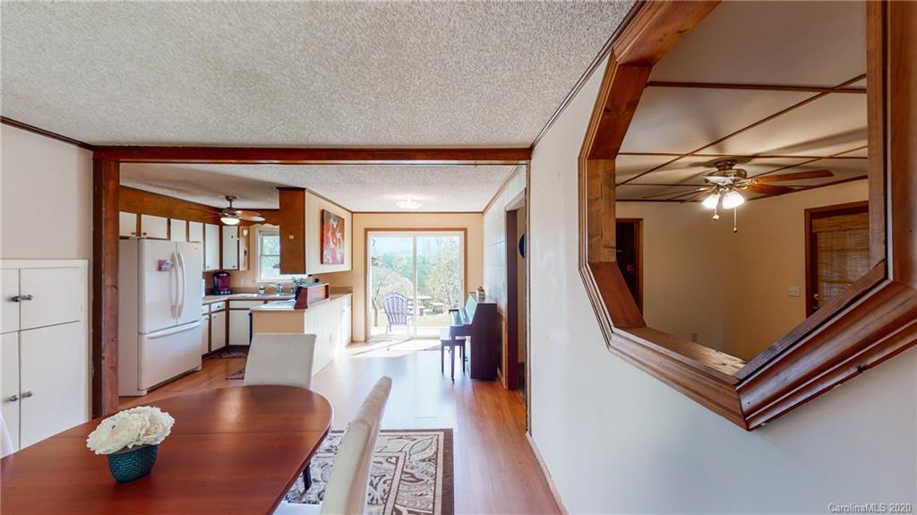 1057 Skyway Drive Marshall NC 28753
