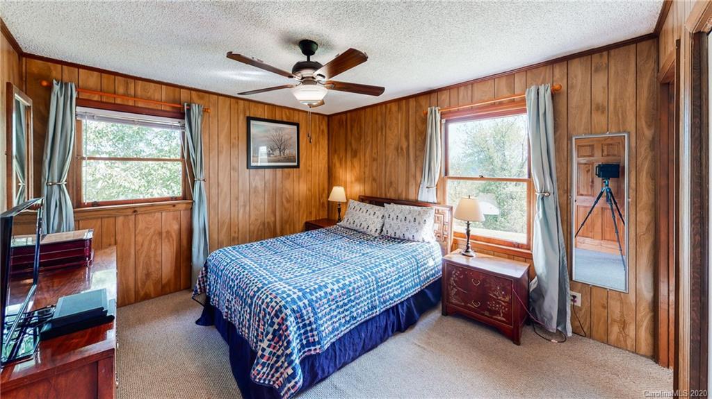 1057 Skyway Drive Marshall NC 28753