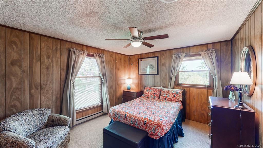 1057 Skyway Drive Marshall NC 28753
