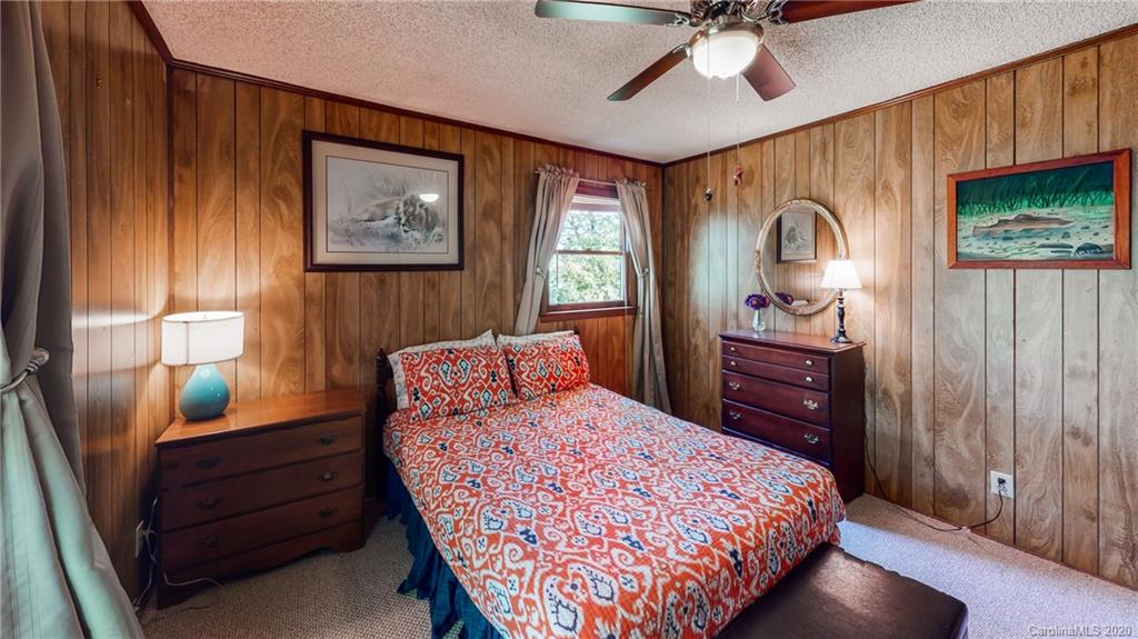 1057 Skyway Drive Marshall NC 28753