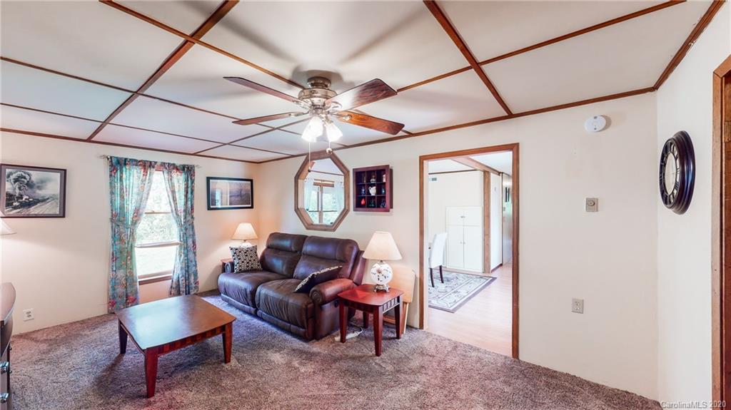 1057 Skyway Drive Marshall NC 28753