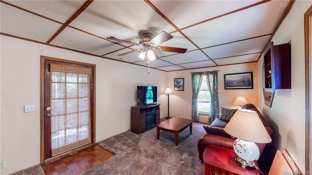 1057 Skyway Drive Marshall NC 28753