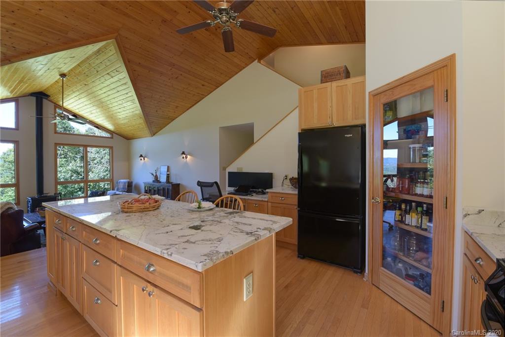 539 Seven Glens Drive Weaverville NC 28787