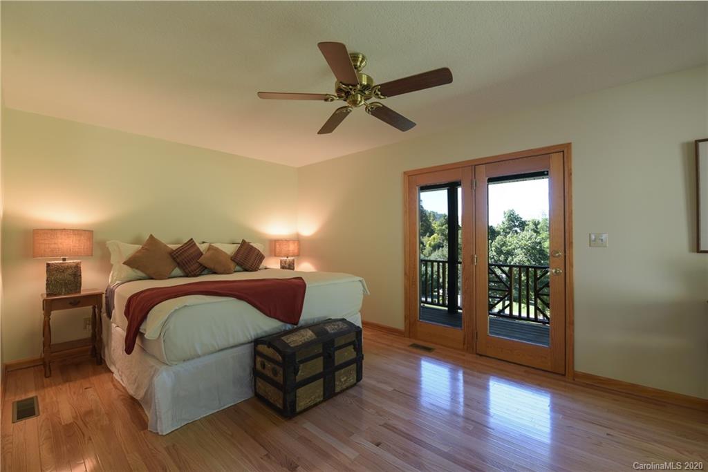 539 Seven Glens Drive Weaverville NC 28787