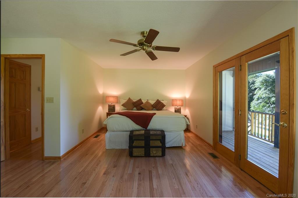 539 Seven Glens Drive Weaverville NC 28787